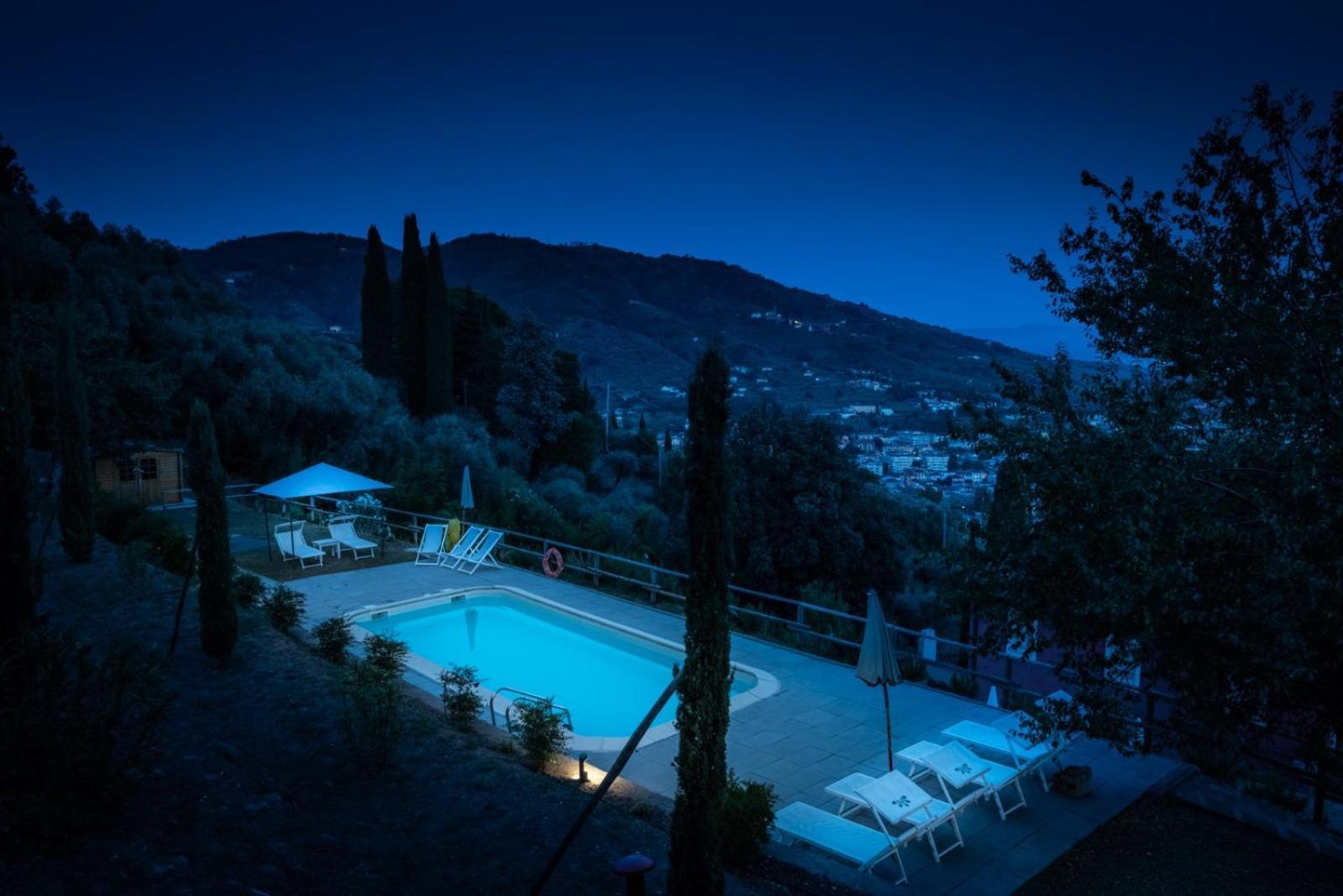 Residence Collecchio Pescia Extérieur photo